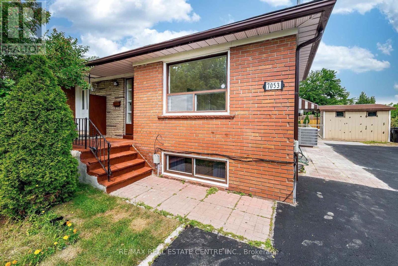 7053 HARWICK DRIVE - 3