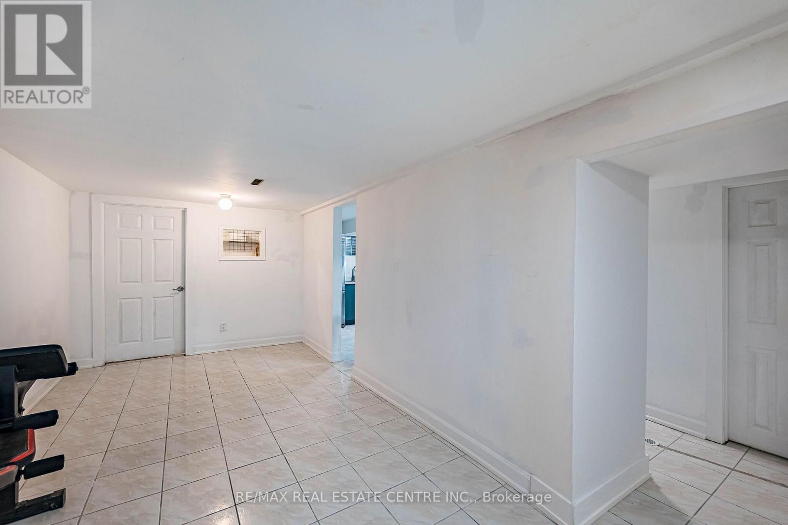 7053 HARWICK DRIVE - 35