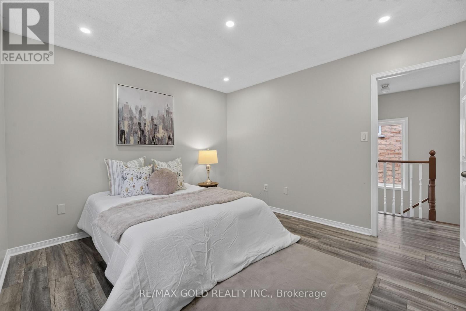106 MEADOWLARK DR DRIVE - 25