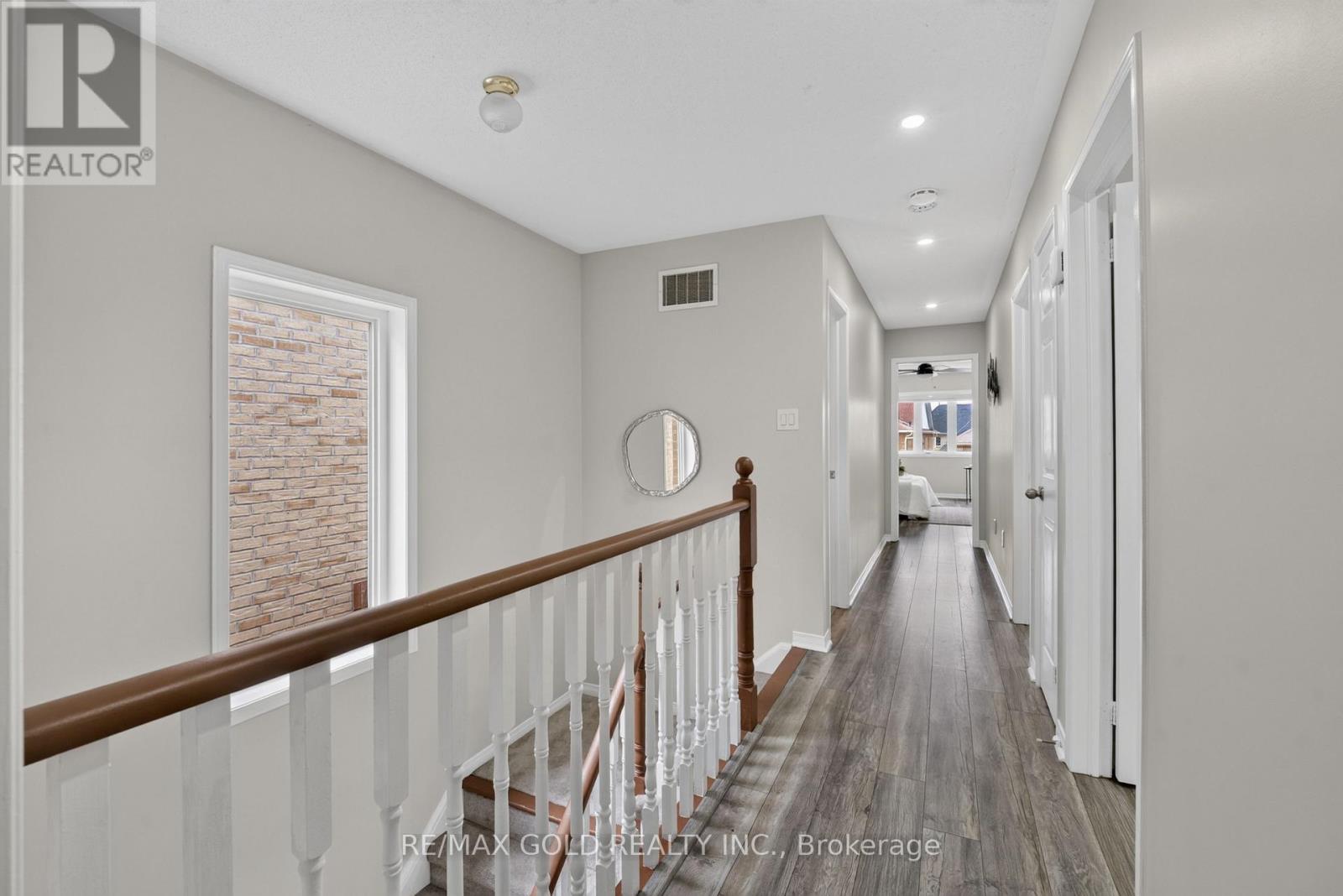 106 MEADOWLARK DR DRIVE - 29