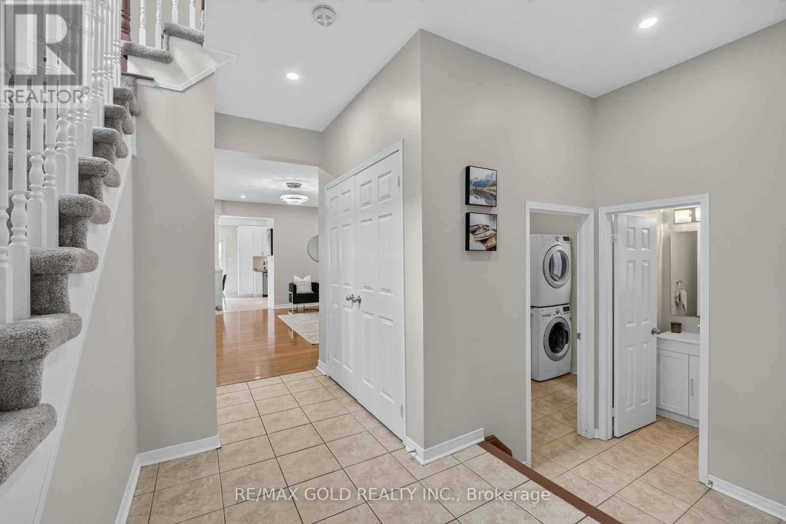106 MEADOWLARK DR DRIVE - 3