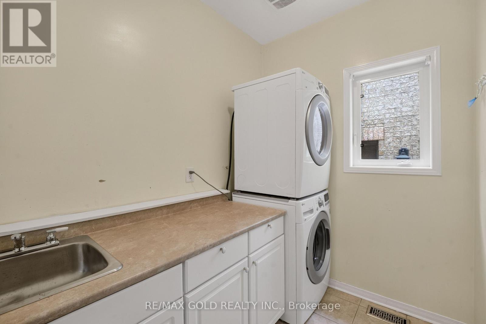 106 MEADOWLARK DR DRIVE - 31