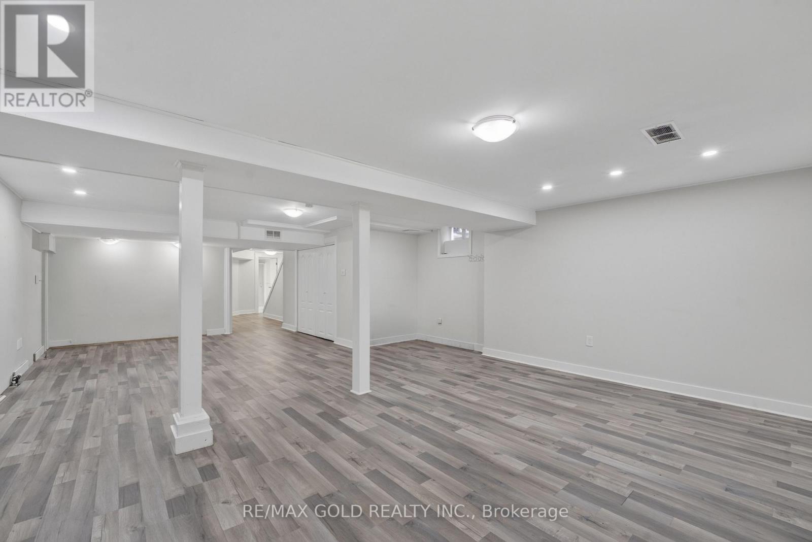 106 MEADOWLARK DR DRIVE - 35