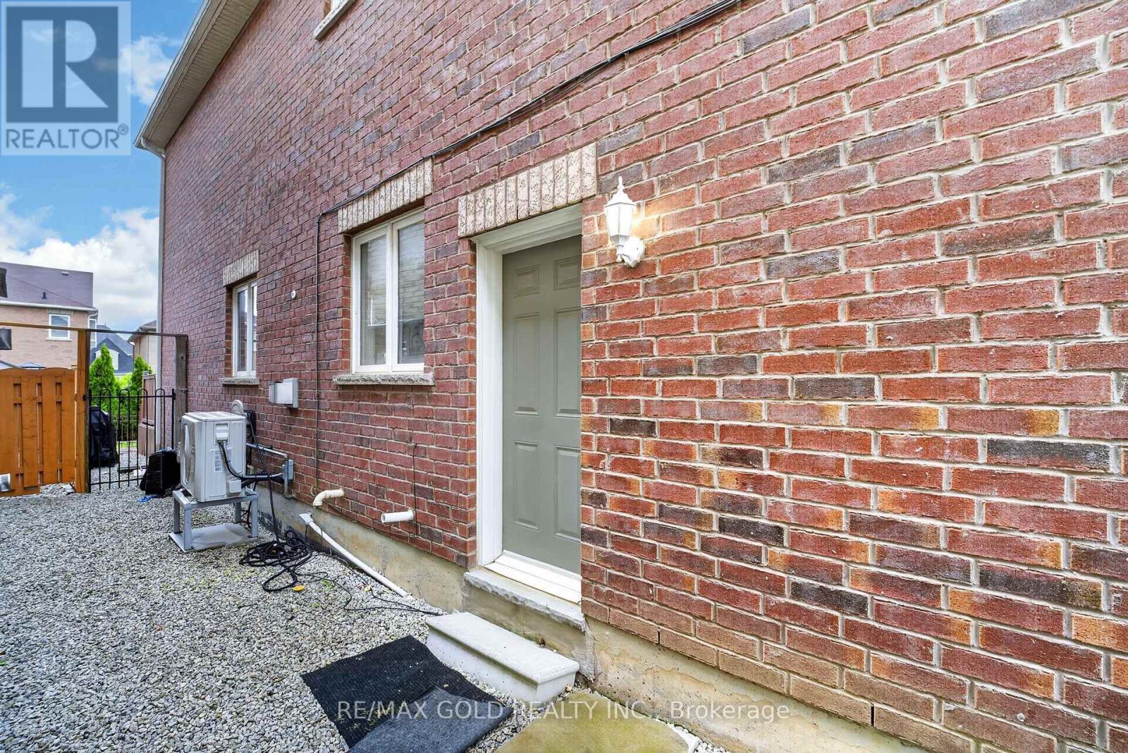 106 MEADOWLARK DR DRIVE - 41
