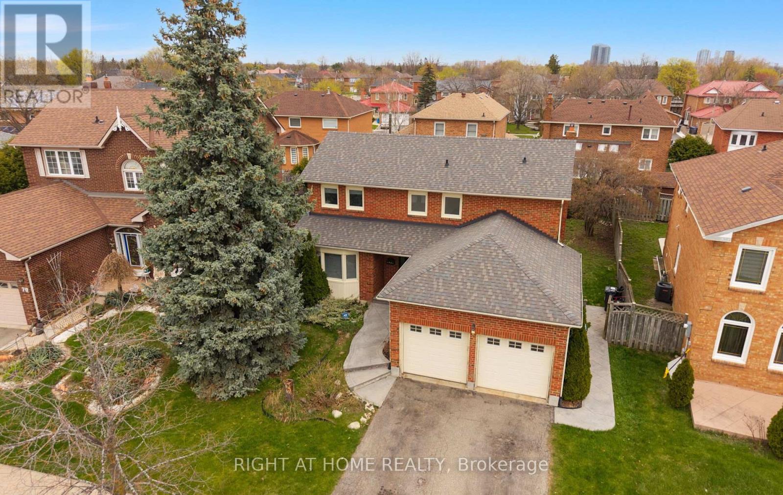 72 BRYDON CRESCENT - 1