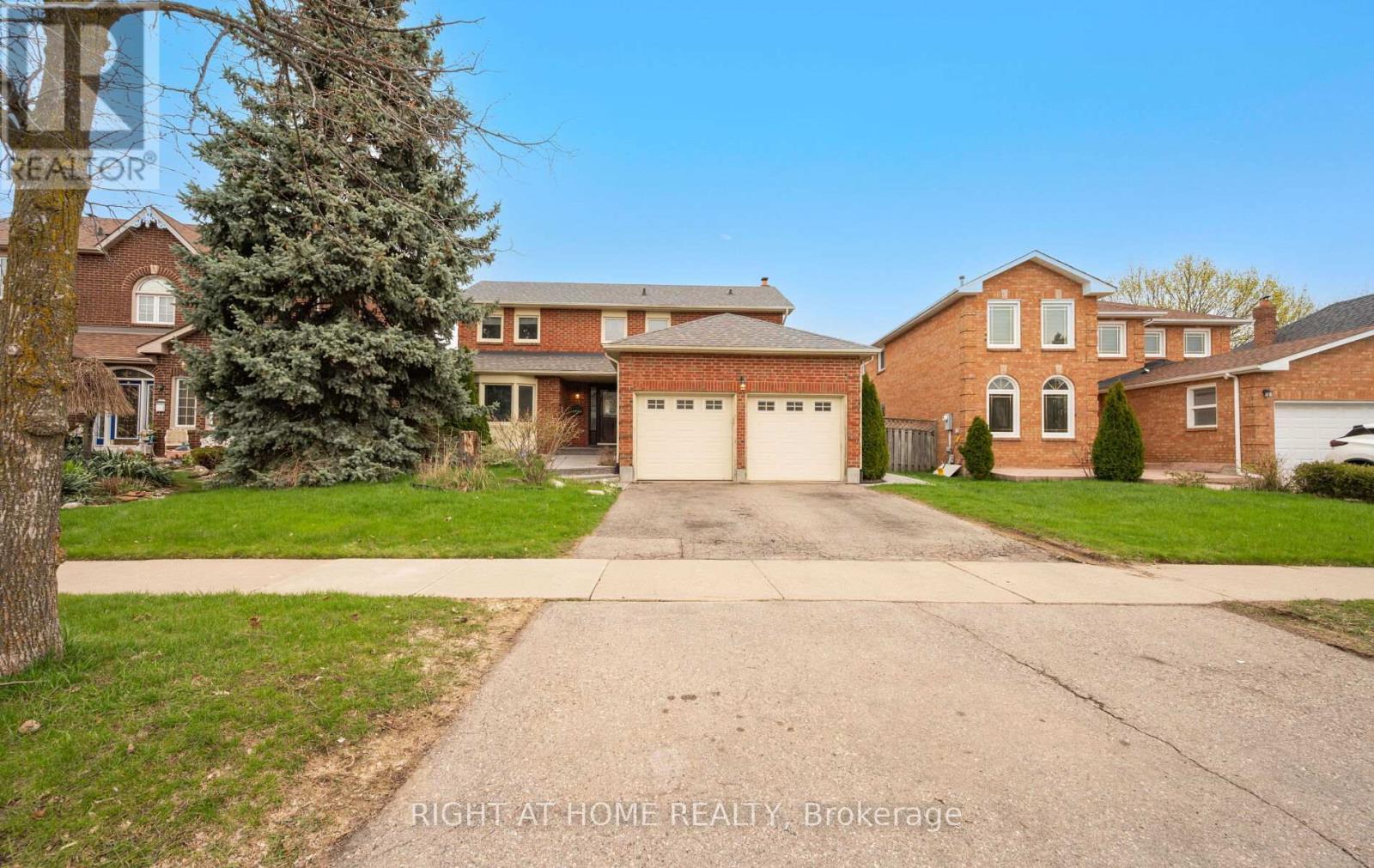 72 BRYDON CRESCENT - 5