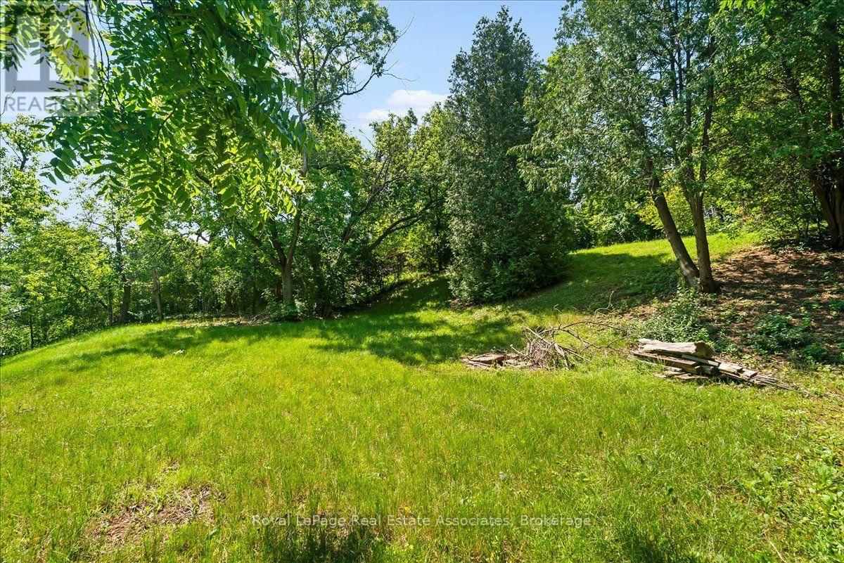 132 VISTA BOULEVARD - Image 23