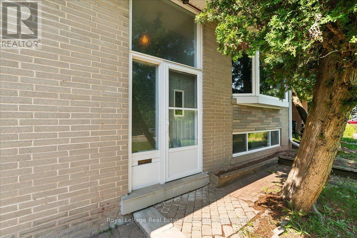 132 VISTA BOULEVARD - Image 3