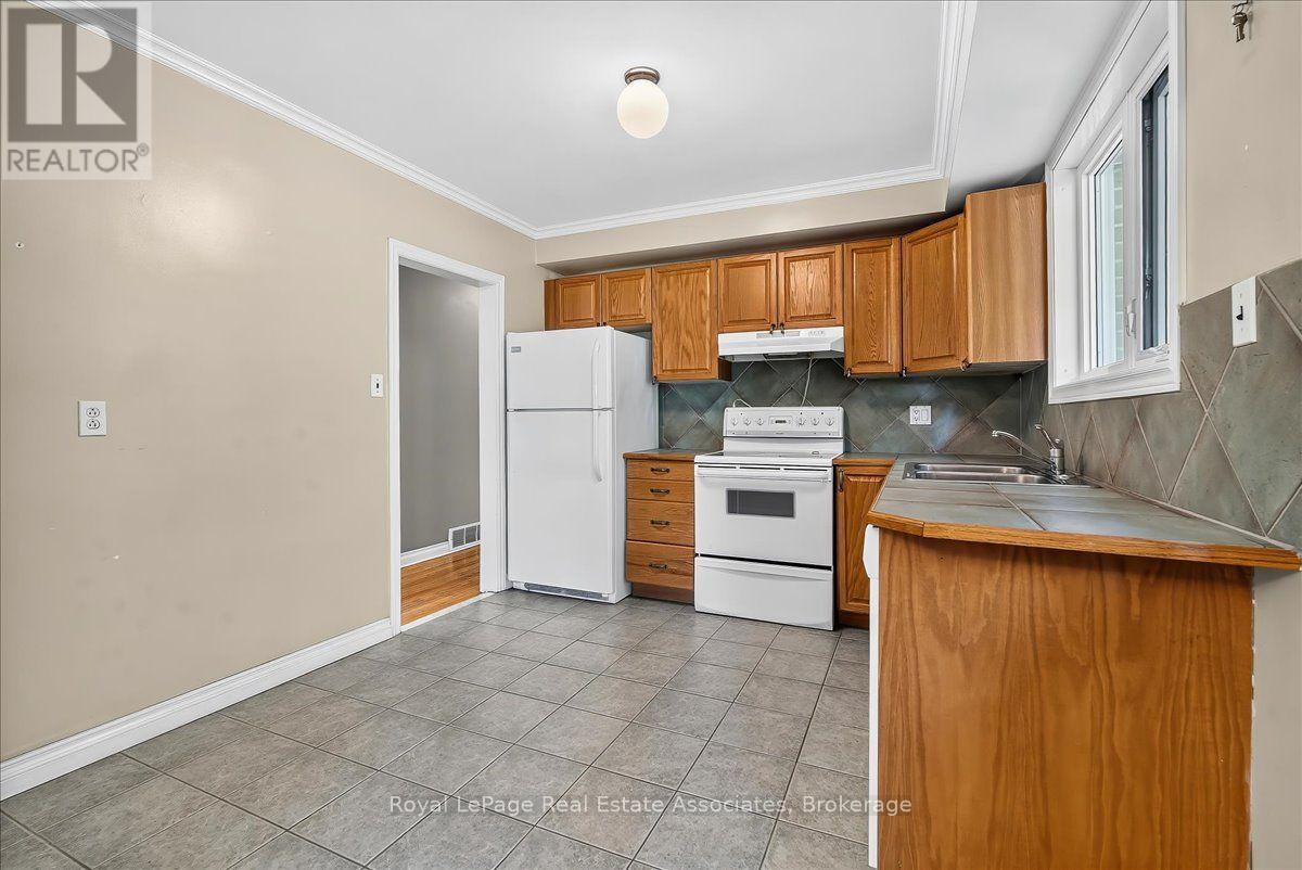 132 VISTA BOULEVARD - Image 8