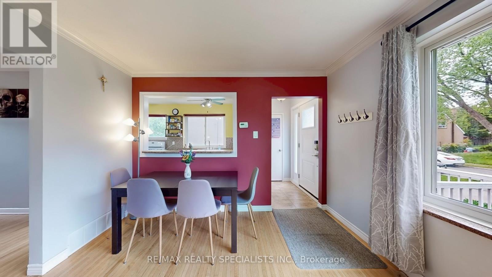 3392 SONJA ROAD - 6