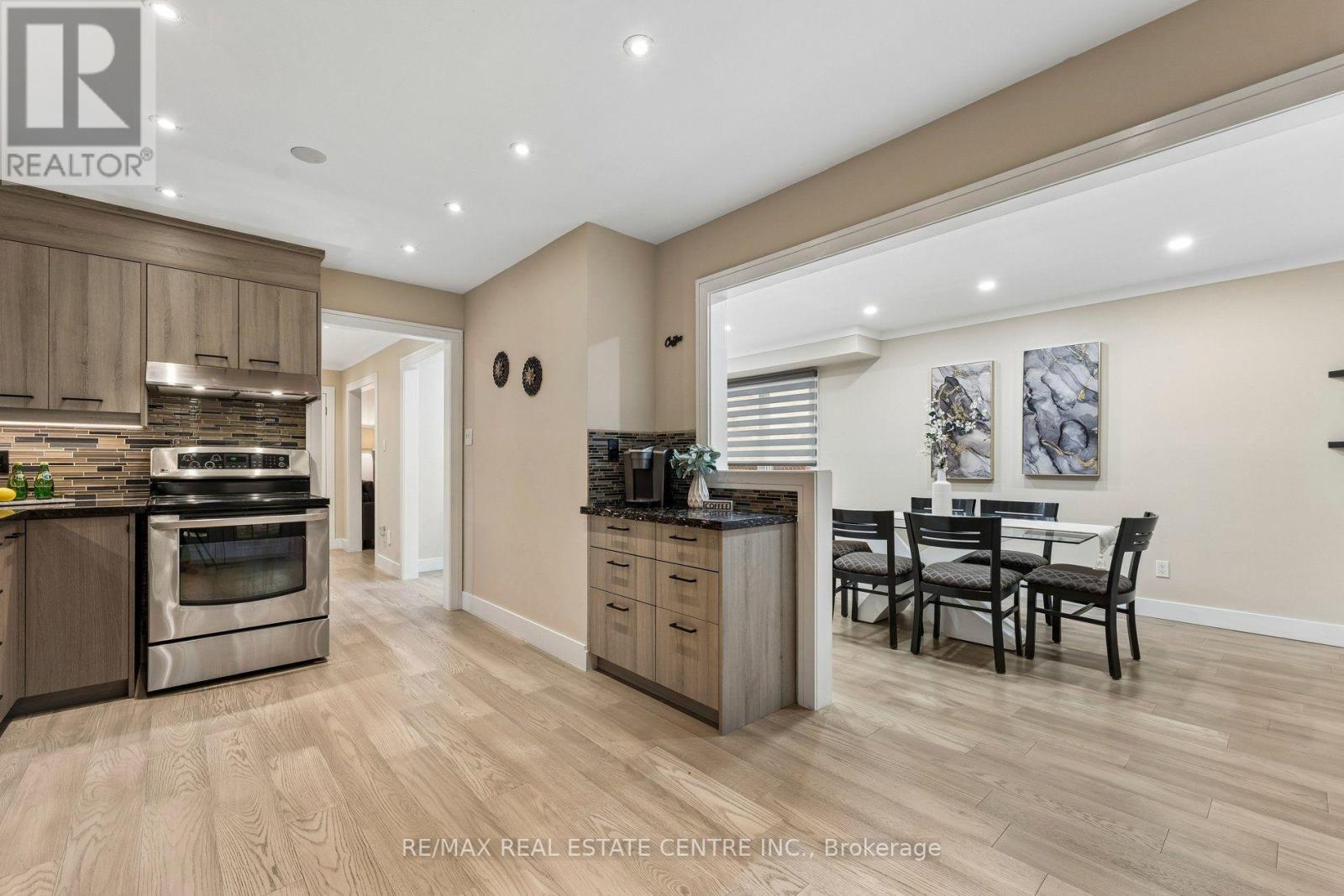 44 ADAM STREET - Image 15