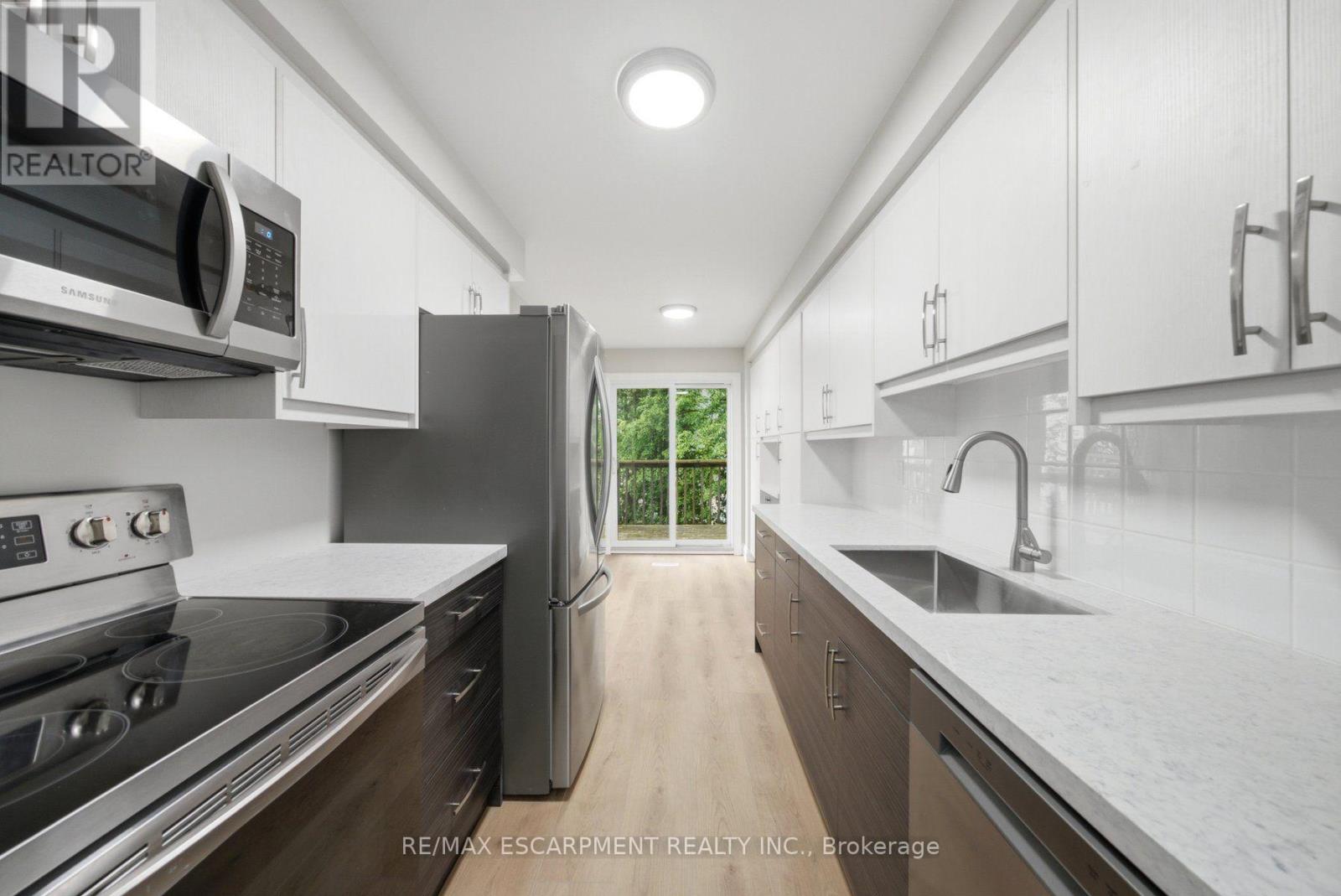 #2 2155 DUNCASTER DRIVE - Image 12