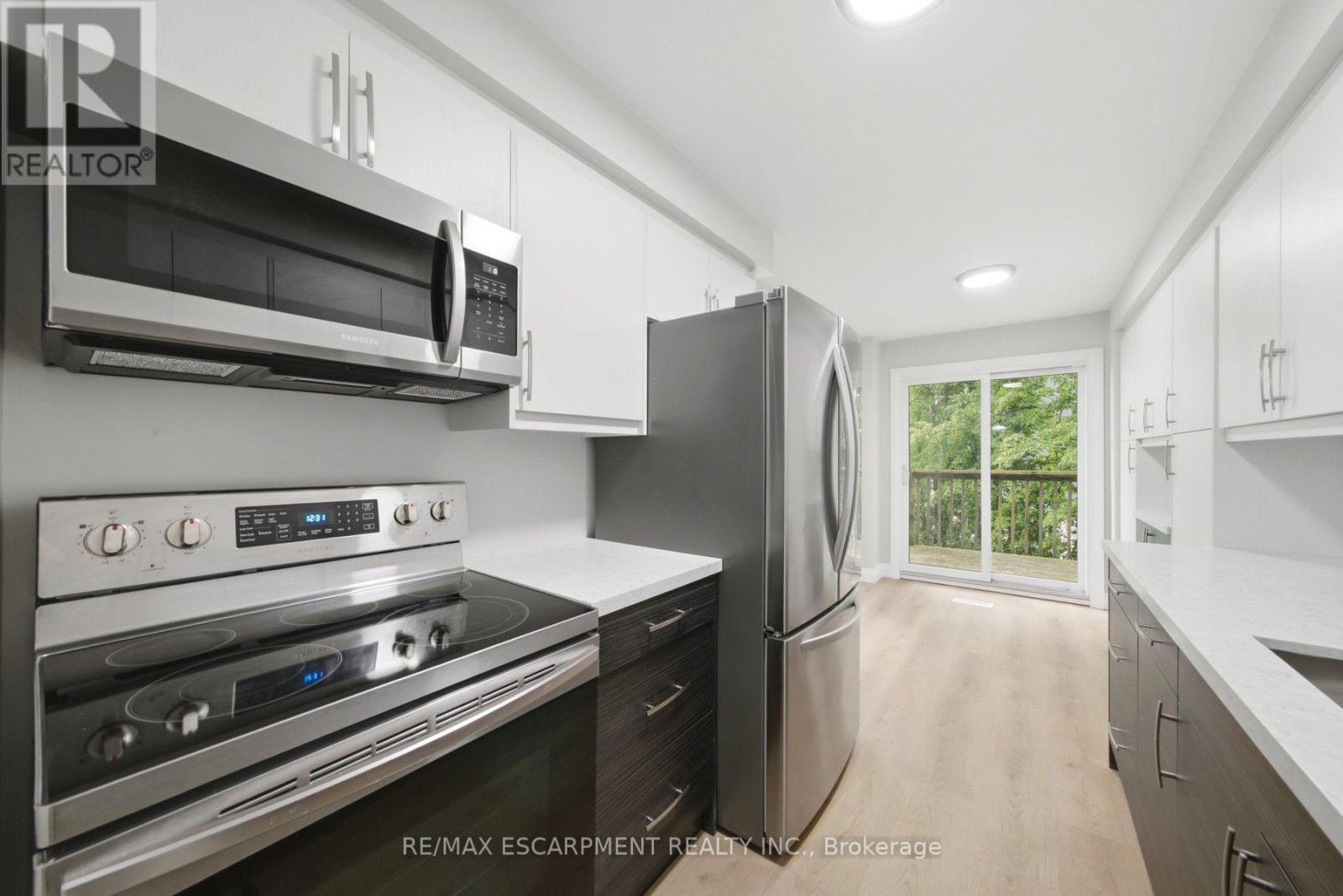 #2 2155 DUNCASTER DRIVE - Image 13