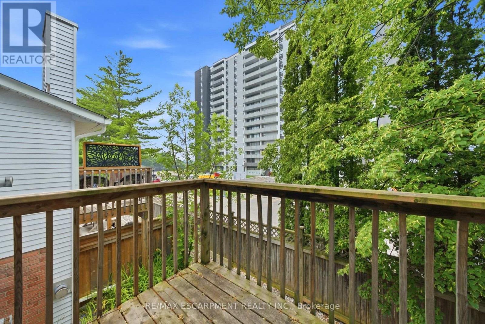 #2 2155 DUNCASTER DRIVE - Image 20