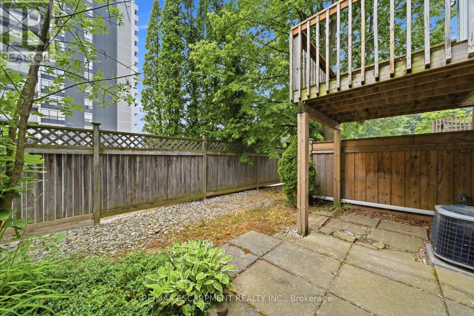 #2 2155 DUNCASTER DRIVE - Image 38
