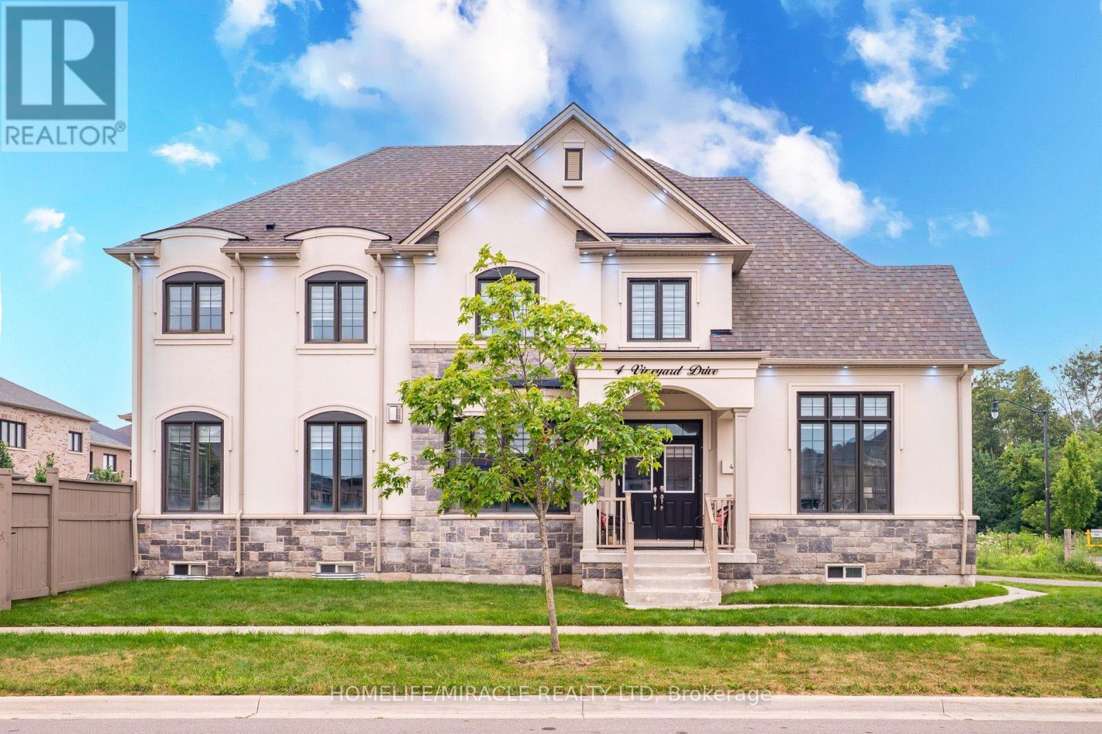 4 VINEYARD DRIVE - 3