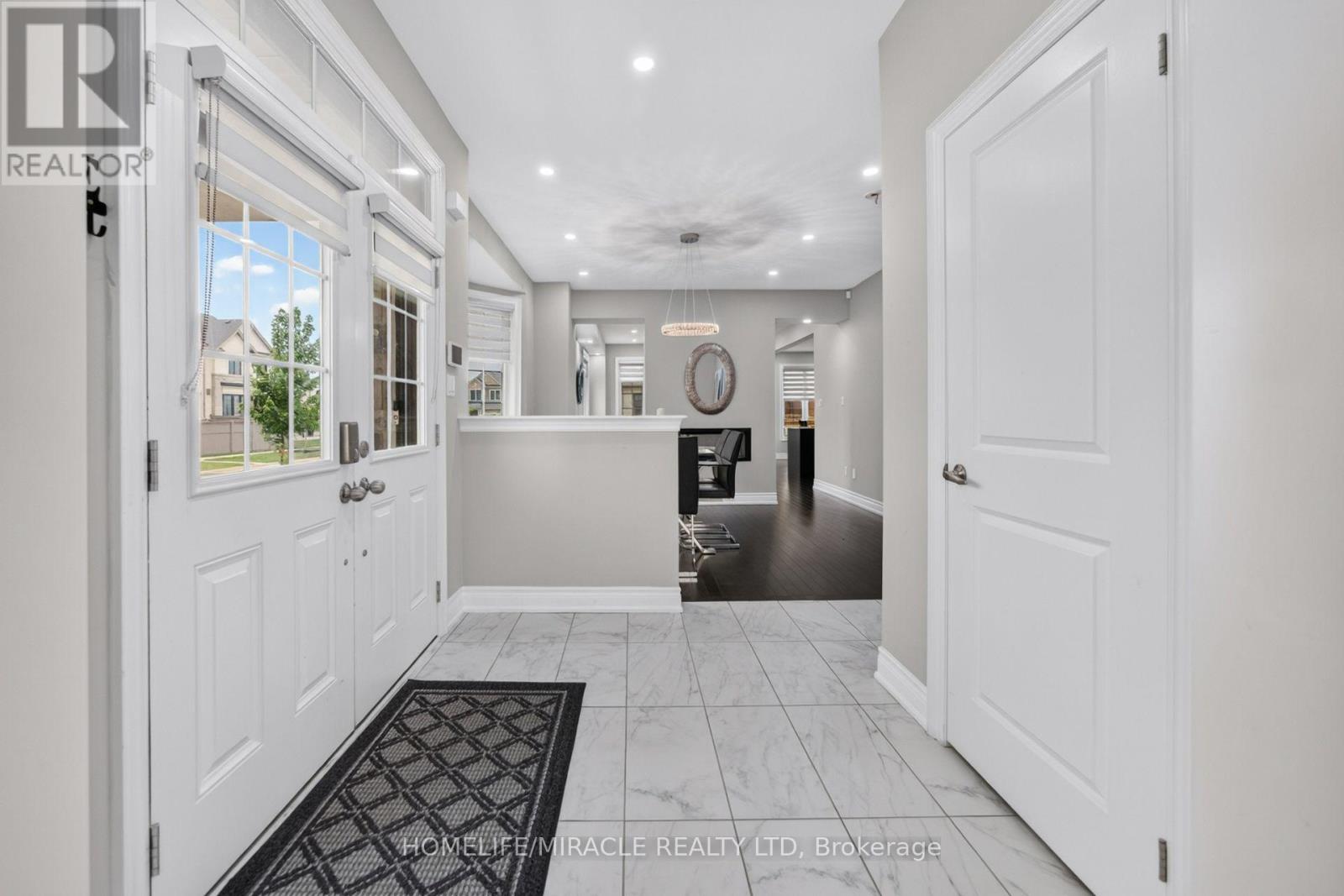 4 VINEYARD DRIVE - 8