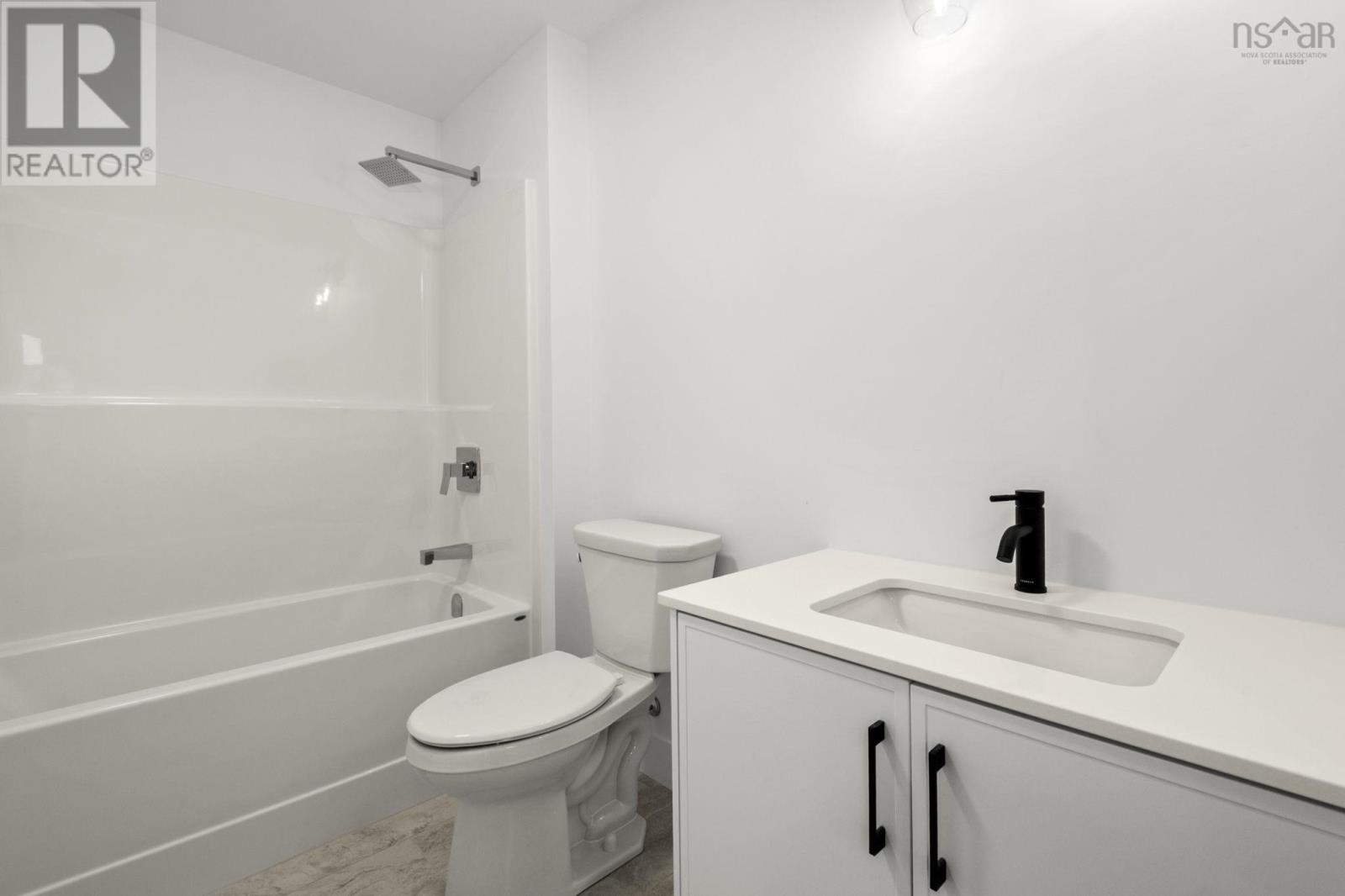 11 Wanders Way - 39