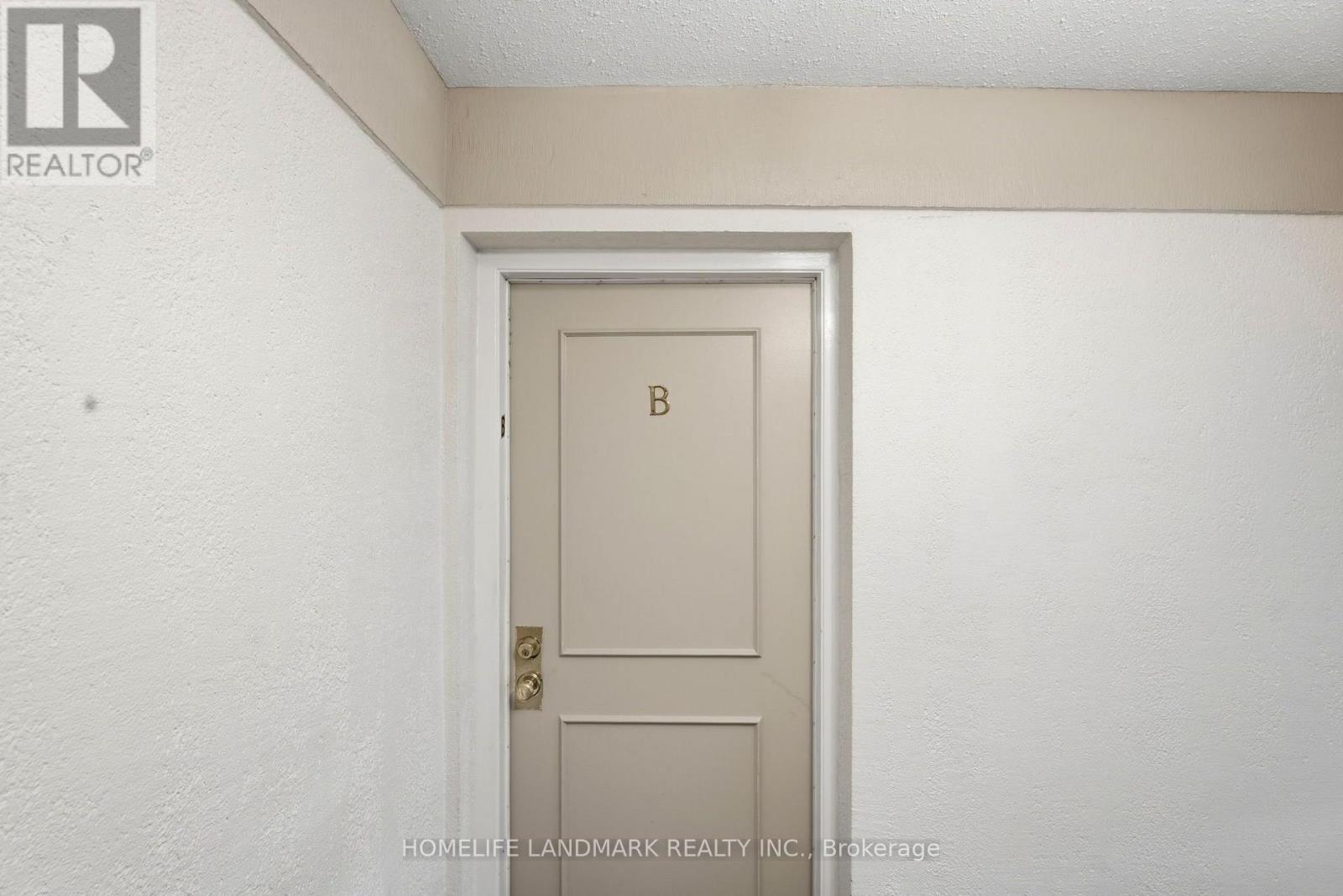 Main floor unit
