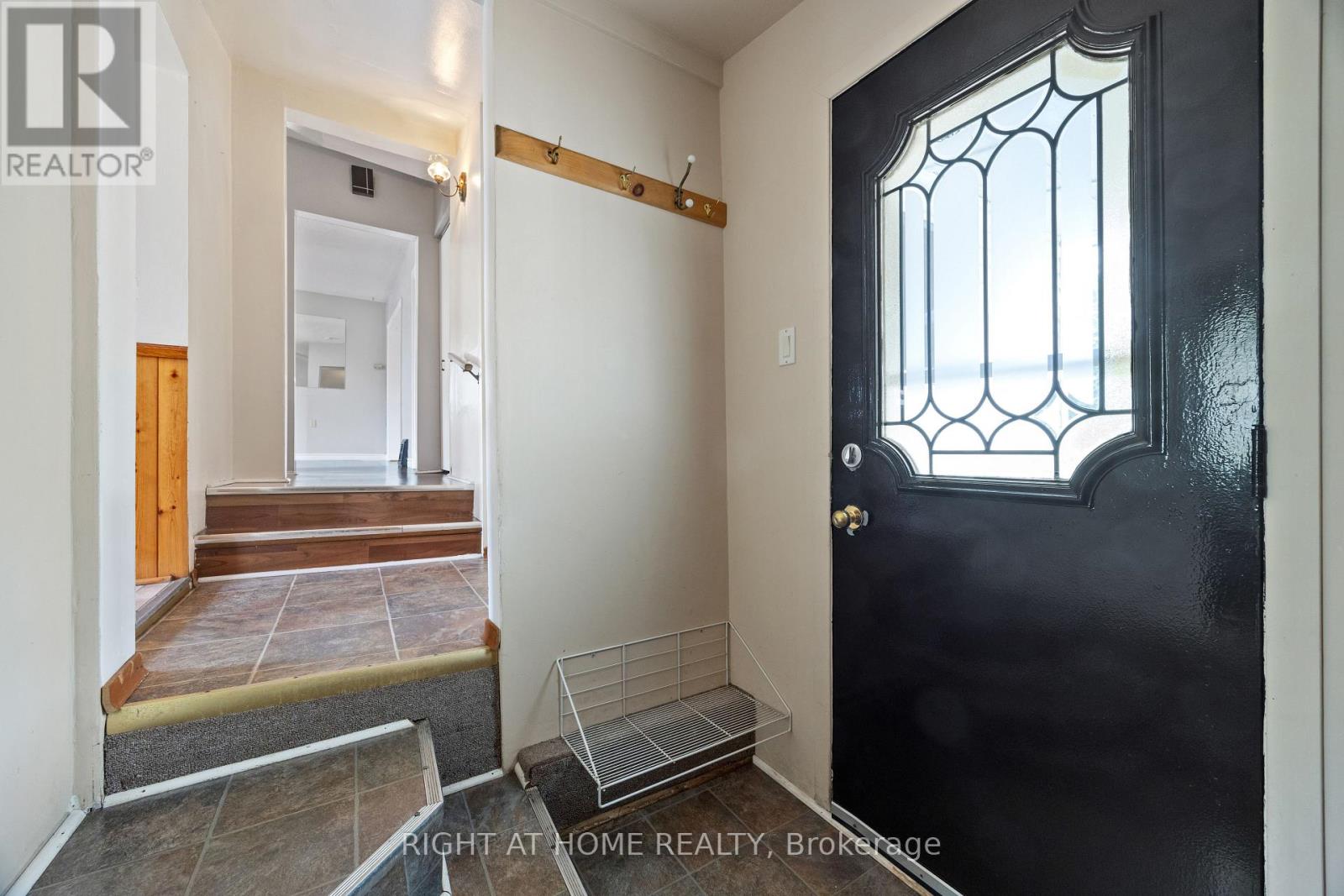 221 SAMUELSON STREET - 1