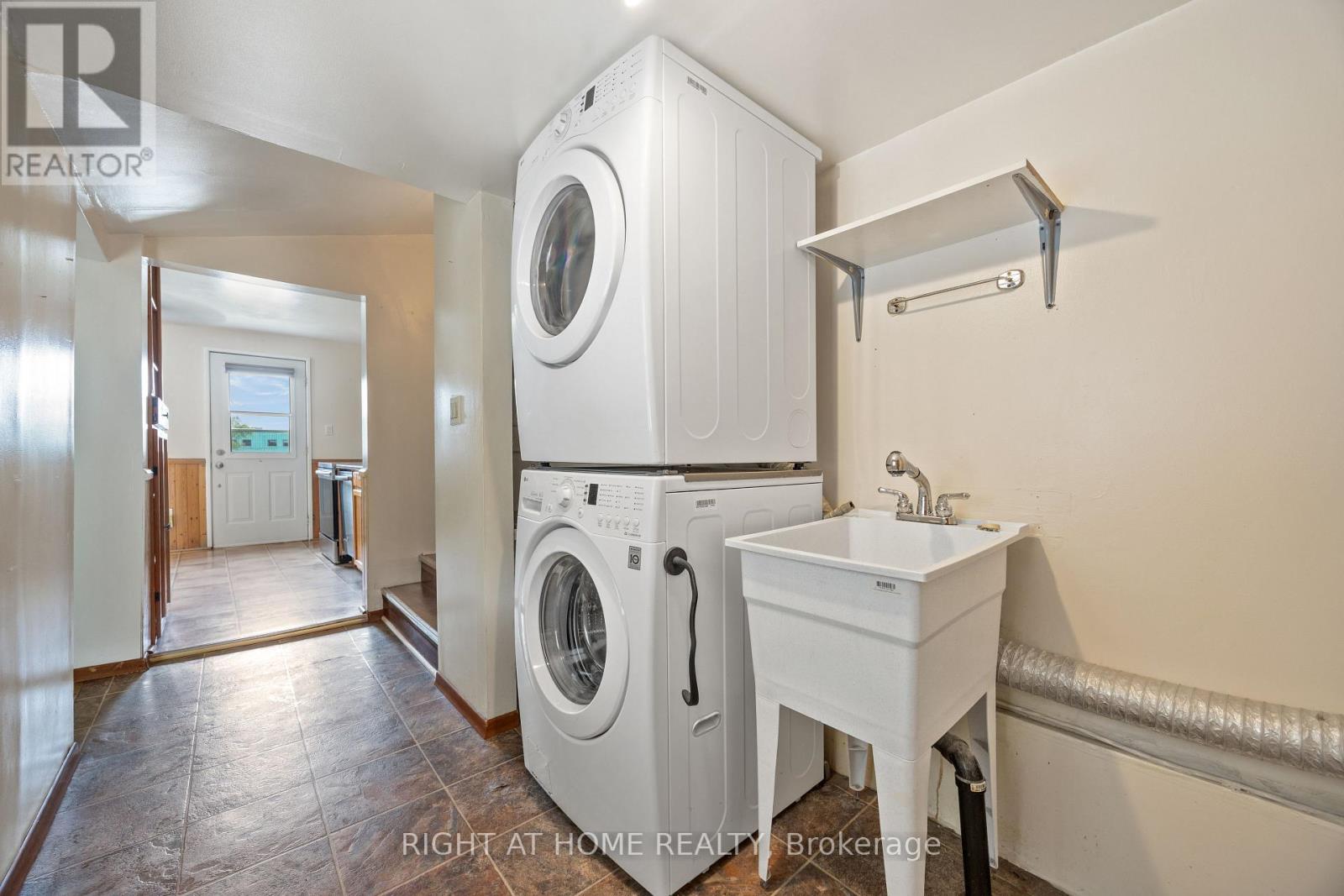 221 SAMUELSON STREET - 2