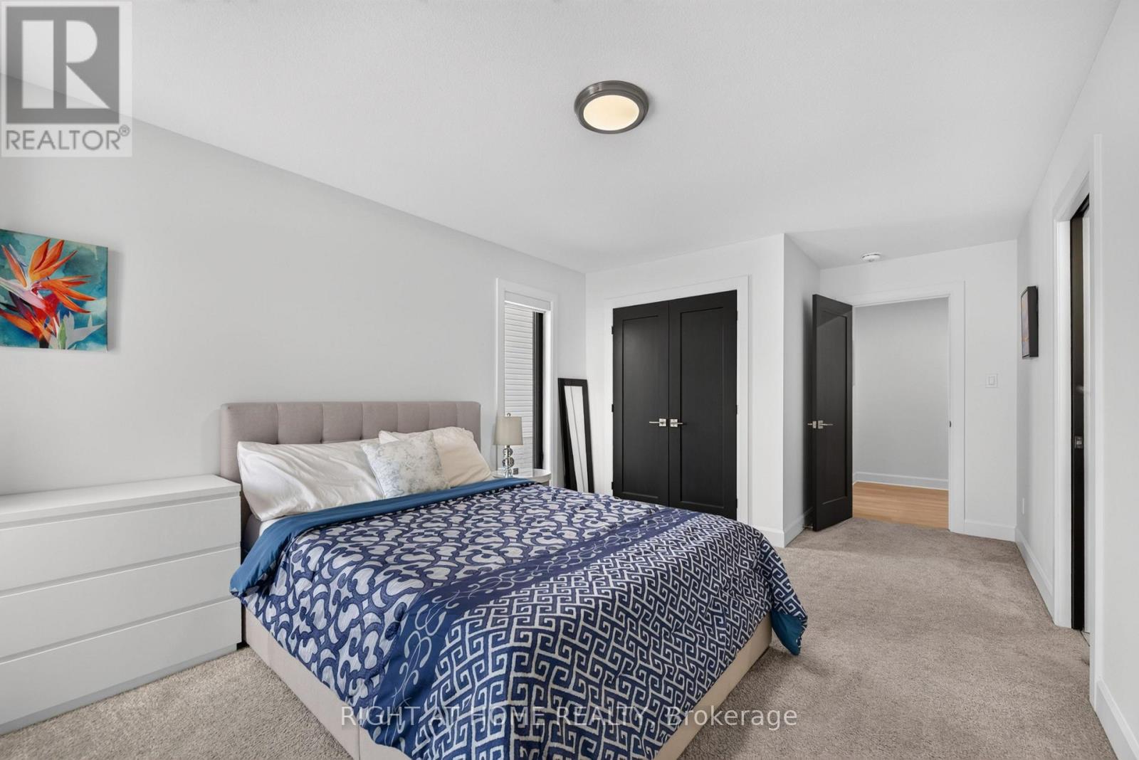 981 UPPERPOINT AVENUE - 42