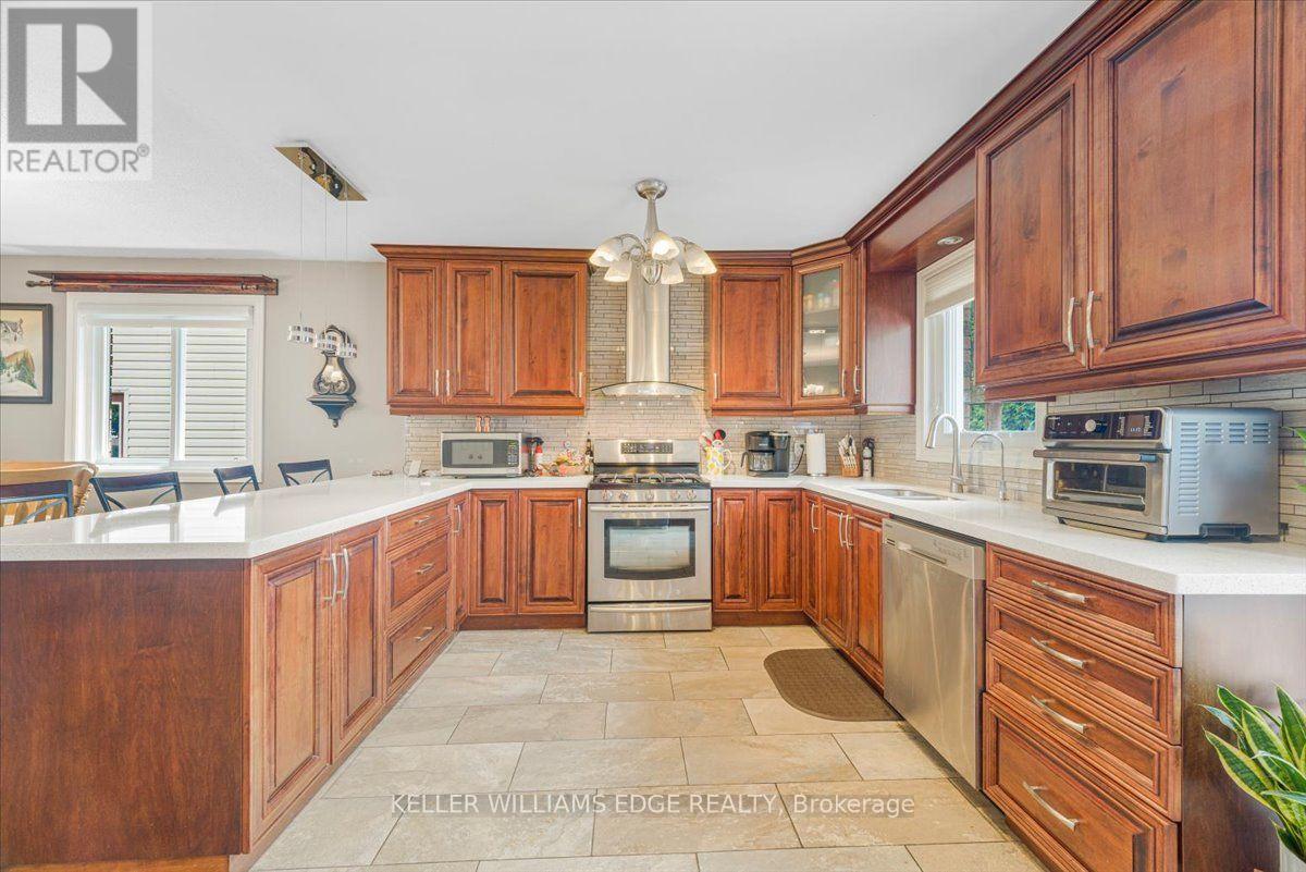 93 WELLANDVALE DRIVE - Image 11