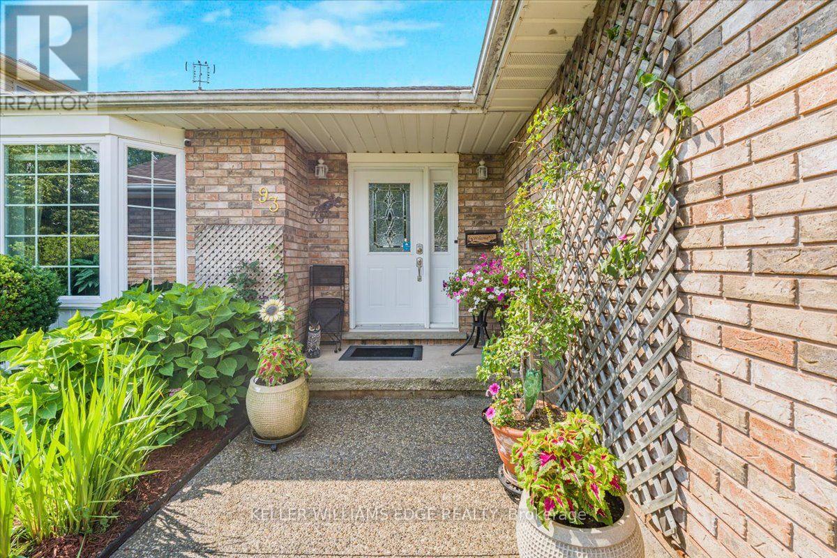 93 WELLANDVALE DRIVE - 2