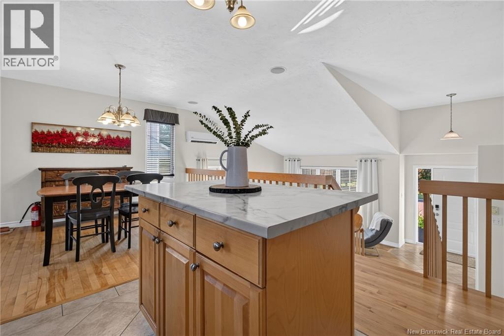 82 Des Bouleaux Crescent - 14
