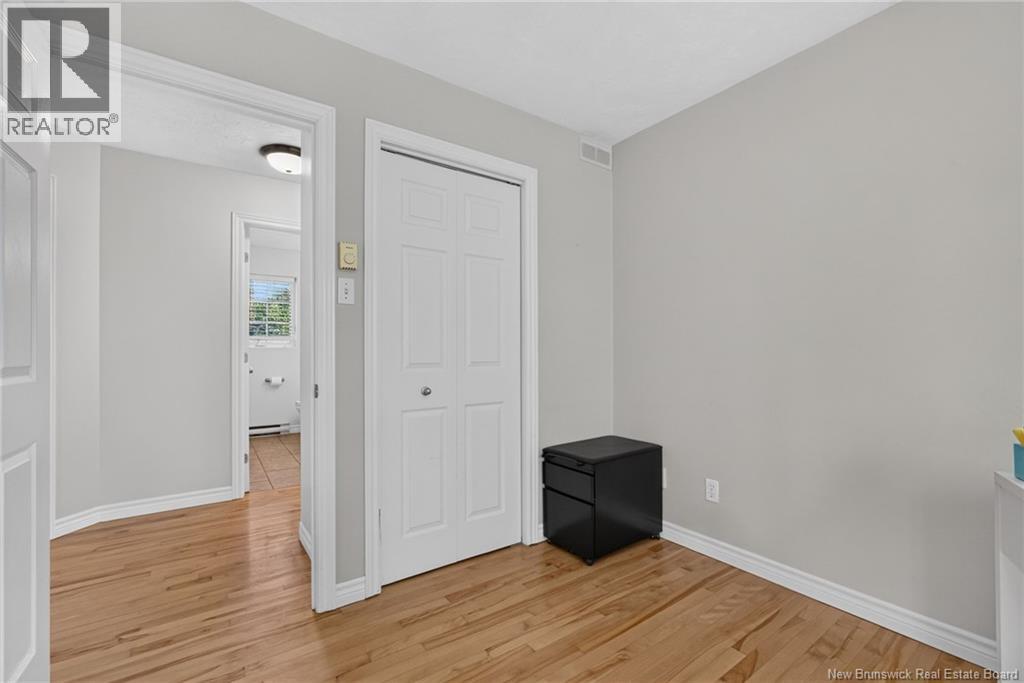 82 Des Bouleaux Crescent - 25