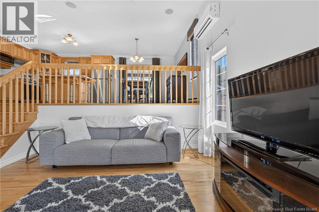 82 Des Bouleaux Crescent - 7