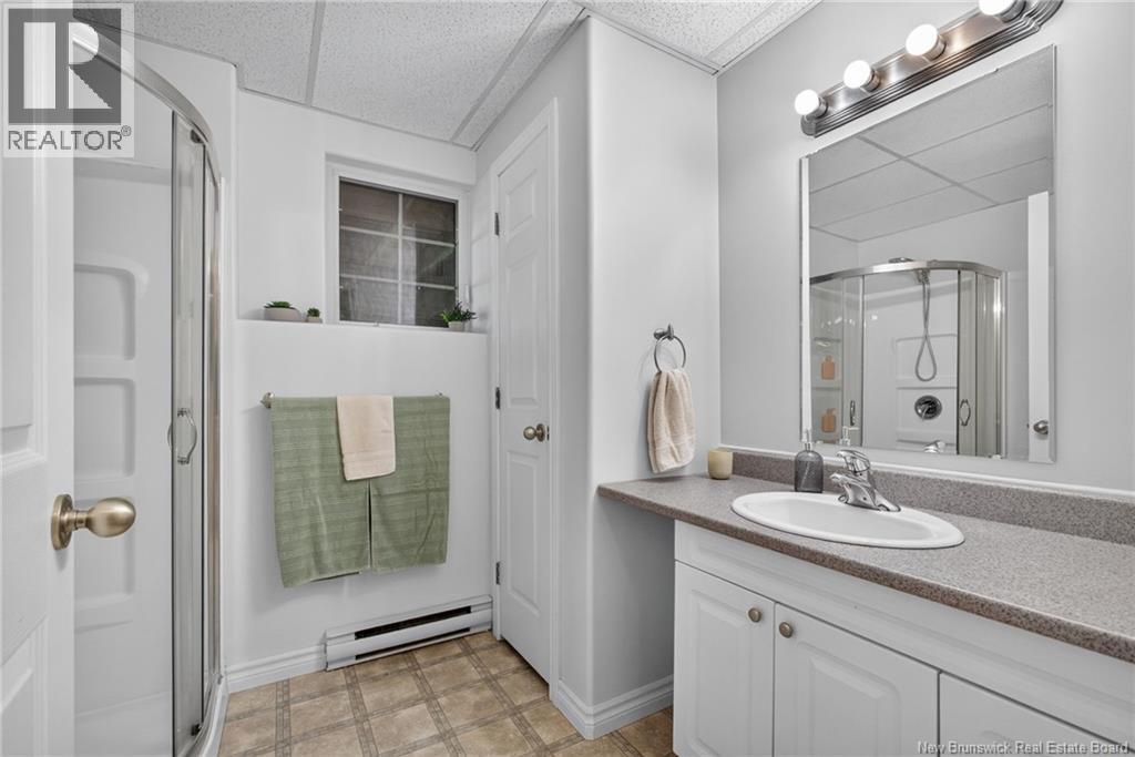 82 Des Bouleaux Crescent - 40