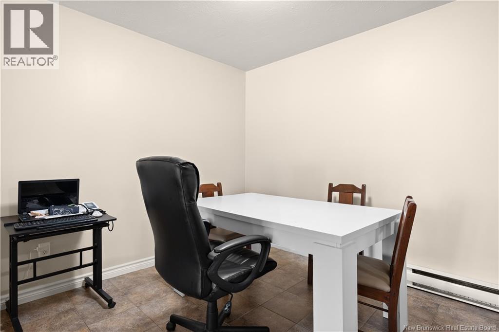 #35 30 Grant Street - Image 15