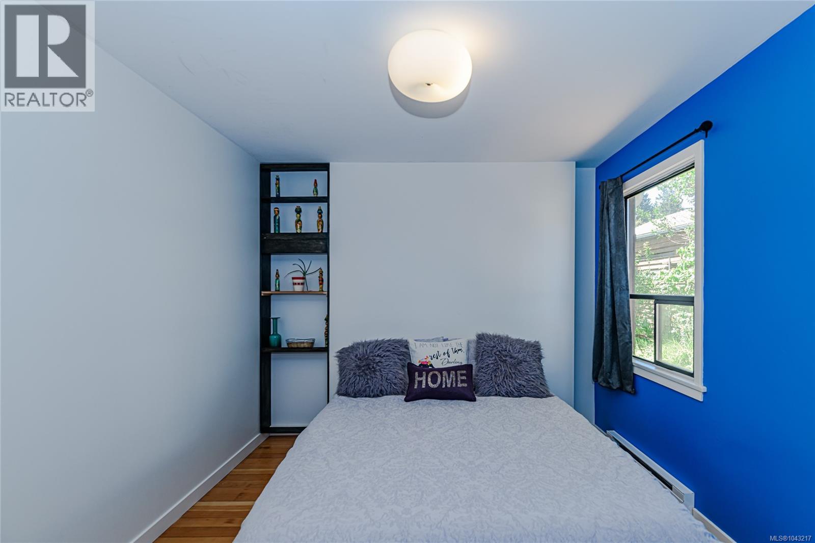 40 Hemlock St - 8