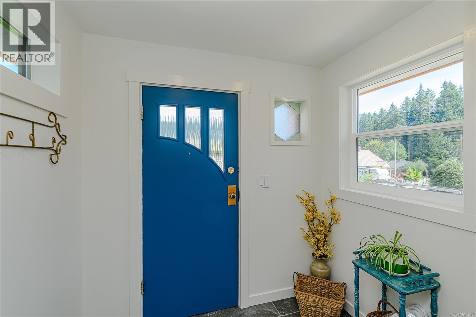 40 Hemlock St - 10
