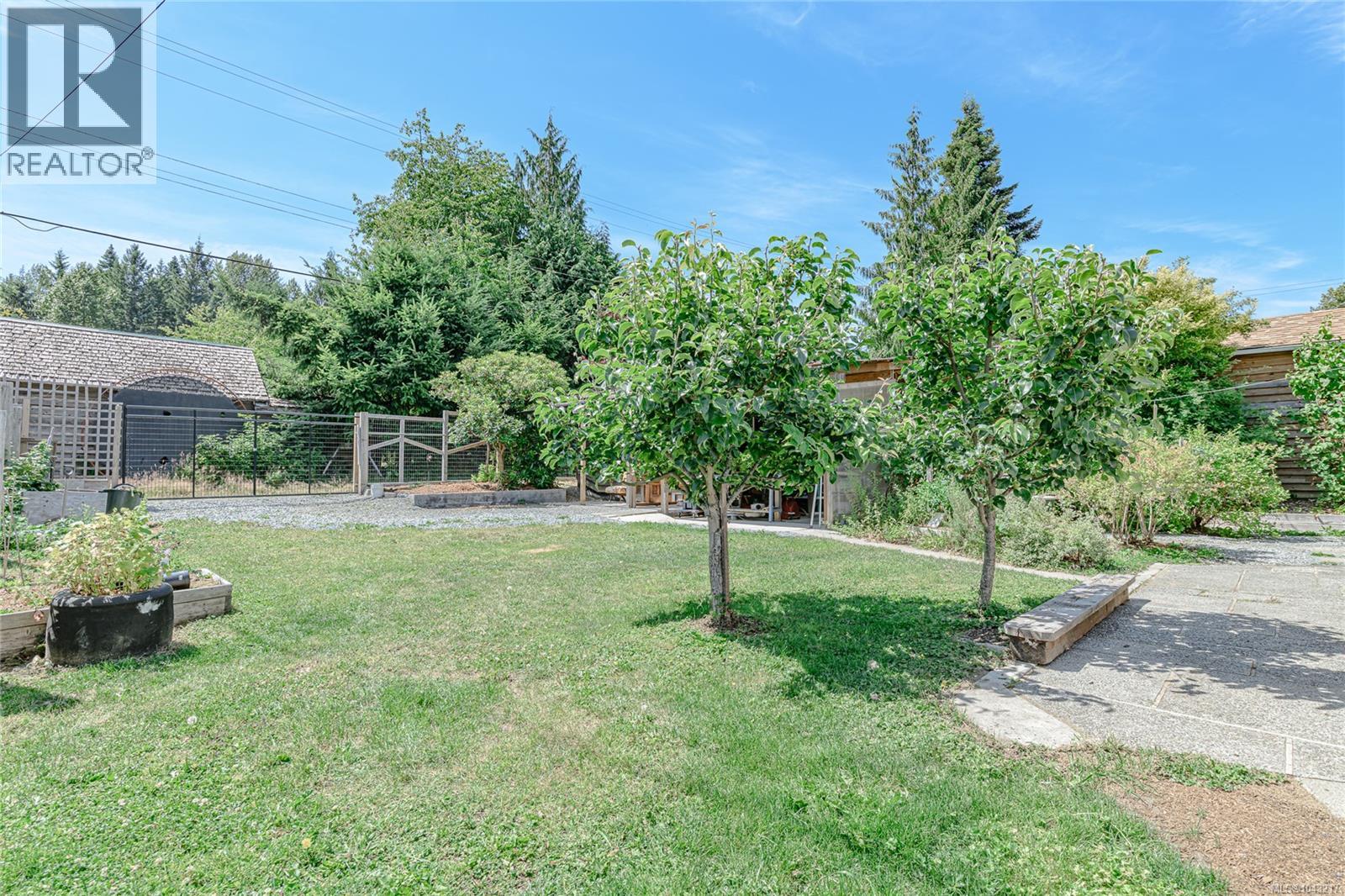40 Hemlock St - 50