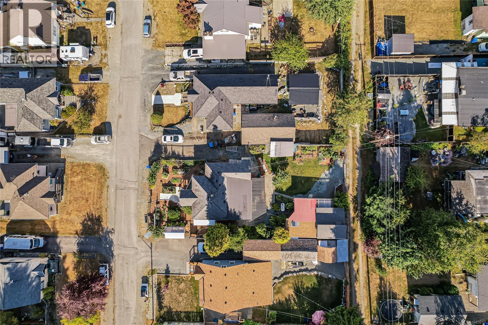 40 Hemlock St - 69