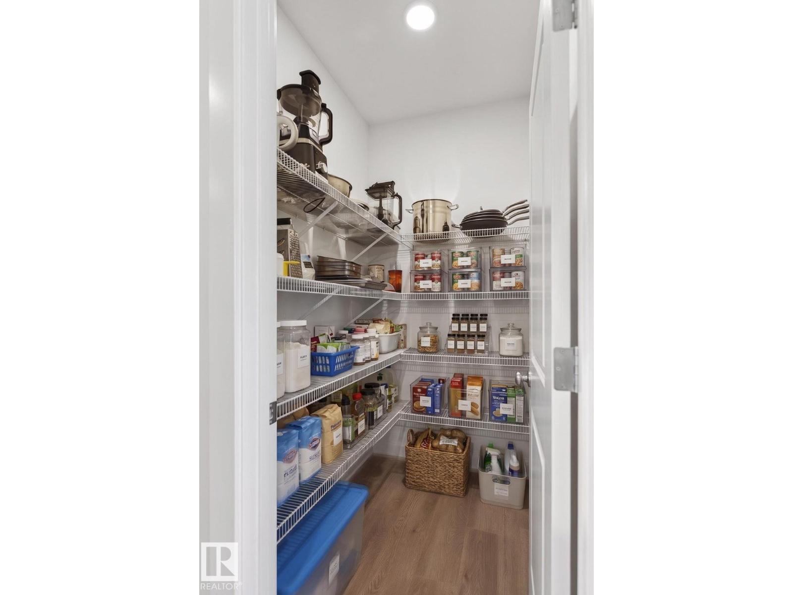 3647 214 ST NW - 18