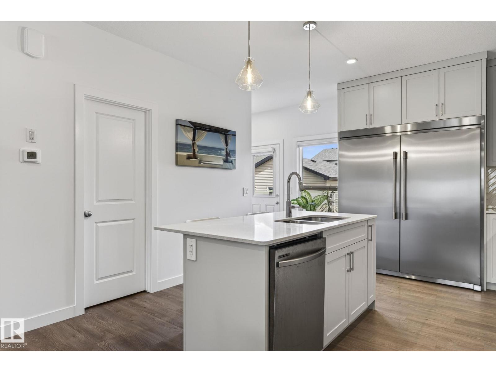 3647 214 ST NW - 7