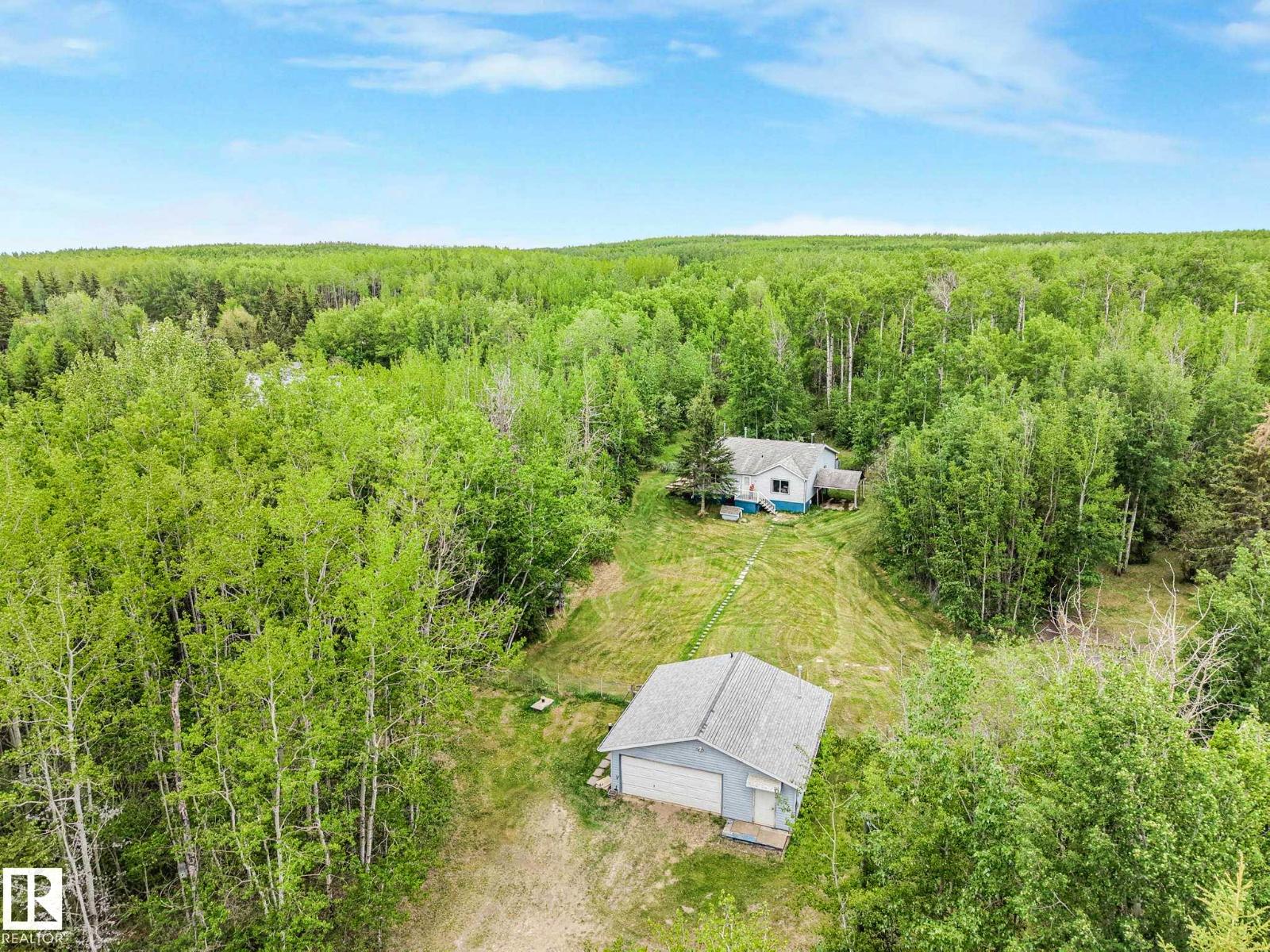 #17 2120 TWP ROAD 565 - 1
