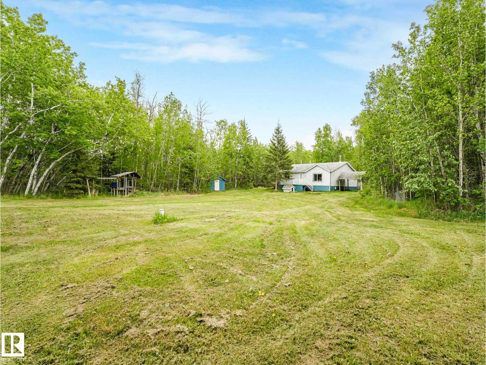 #17 2120 TWP ROAD 565 - 11