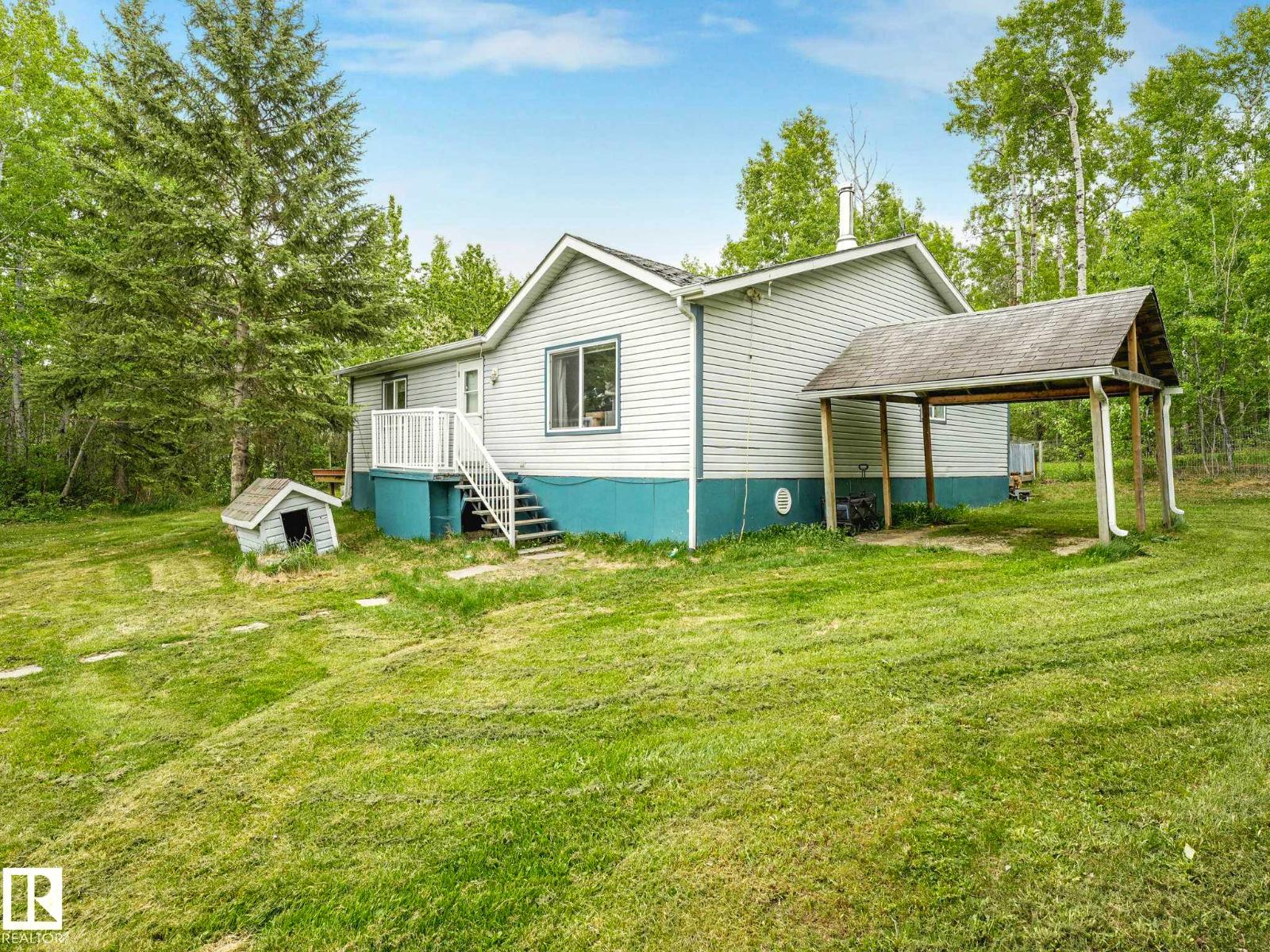 #17 2120 TWP ROAD 565 - 13