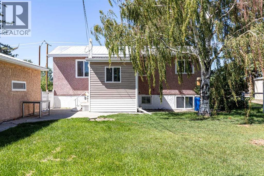 5119 55 Avenue - 37