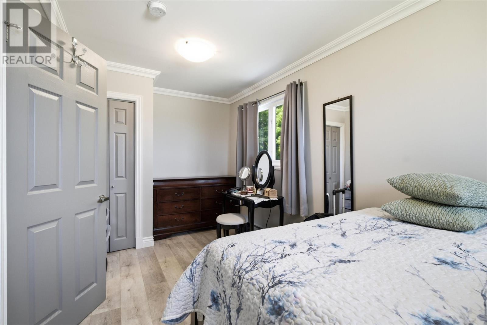 106 Windsor Heights - 11