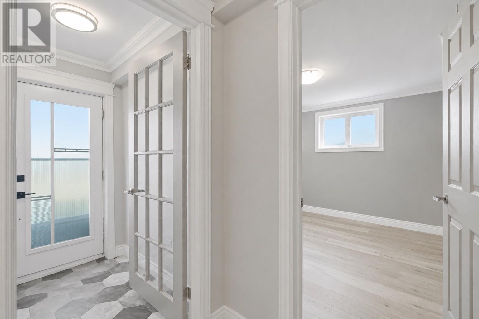 106 Windsor Heights - 17