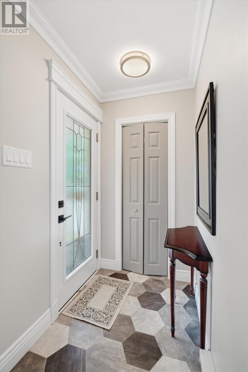 106 Windsor Heights - 3