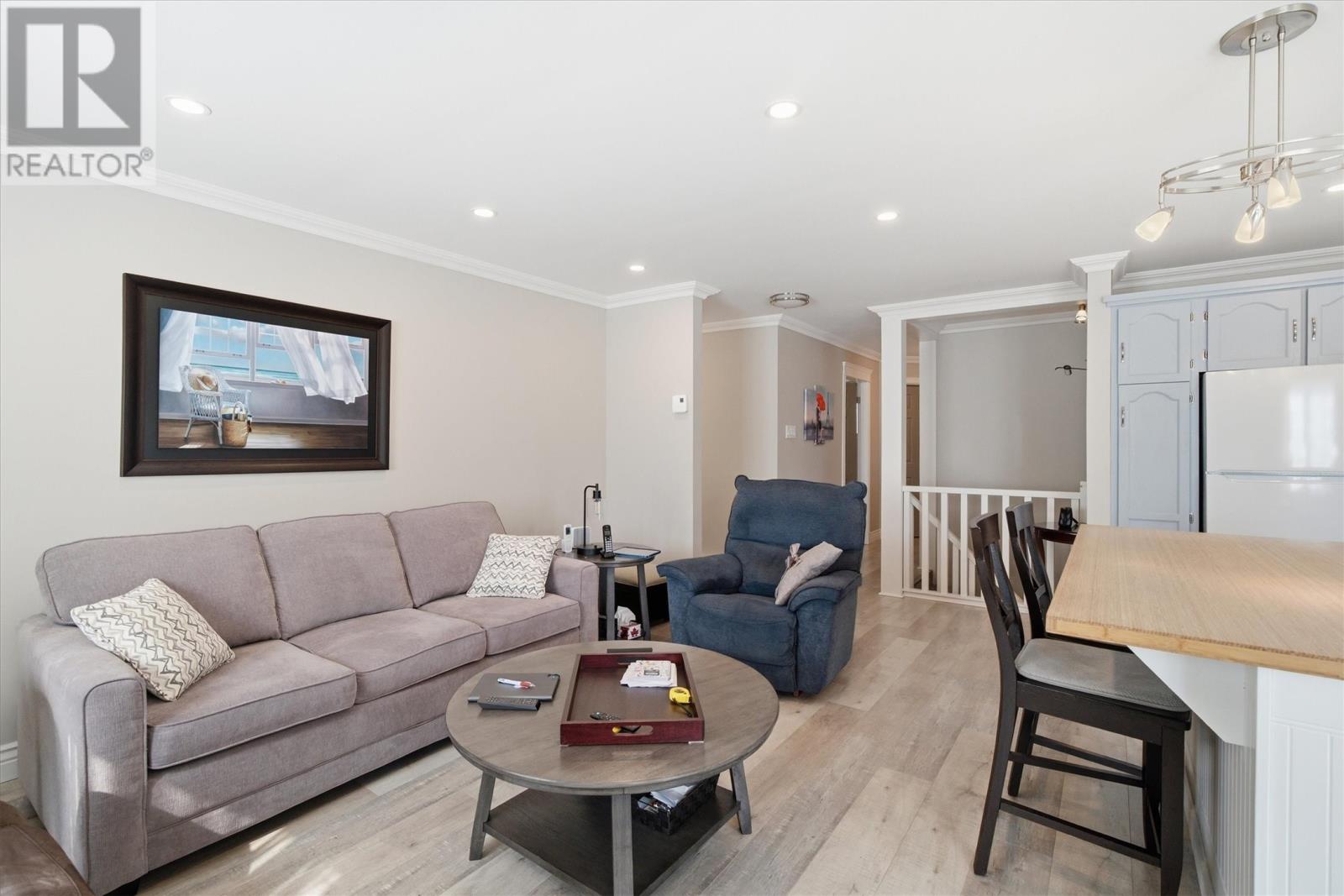 106 Windsor Heights - 5