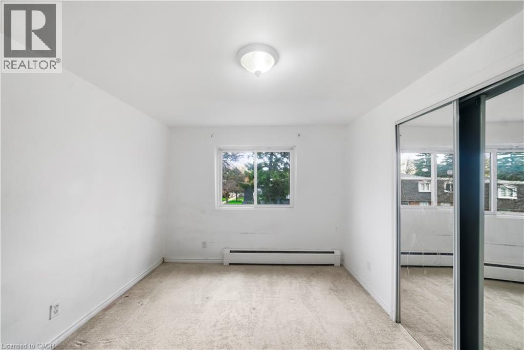 #10 76 BORDEN Parkway - 10