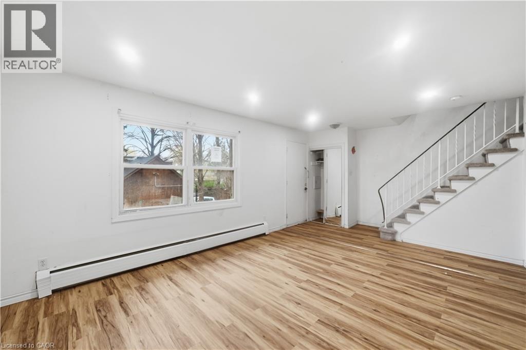 #10 76 BORDEN Parkway - 5