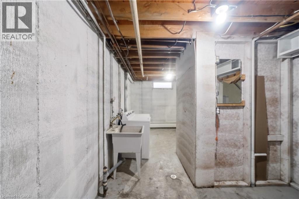#10 76 BORDEN Parkway - 23